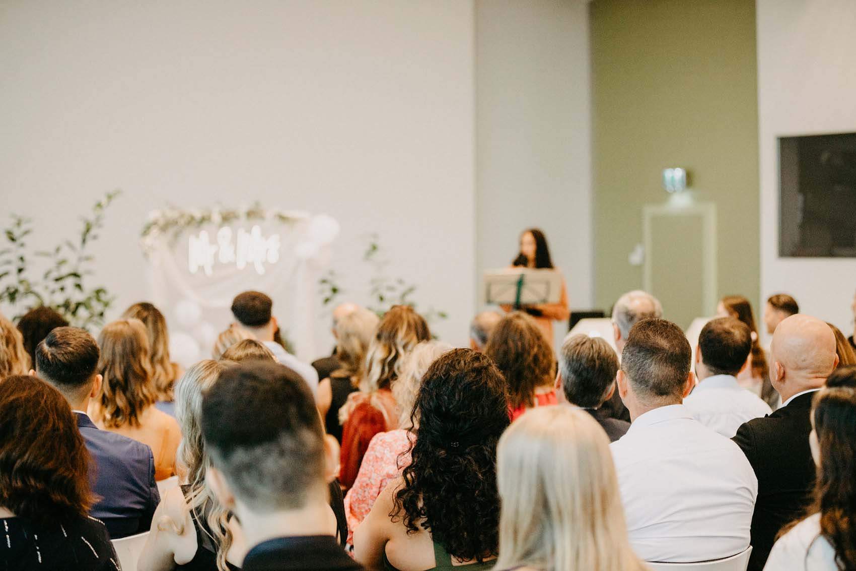 Timeless elegance and intimacy – your vows in a space full of character