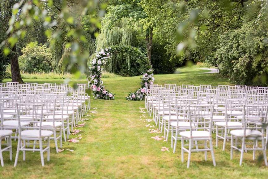 Say “I do” surrounded by nature, serenity and stunning views