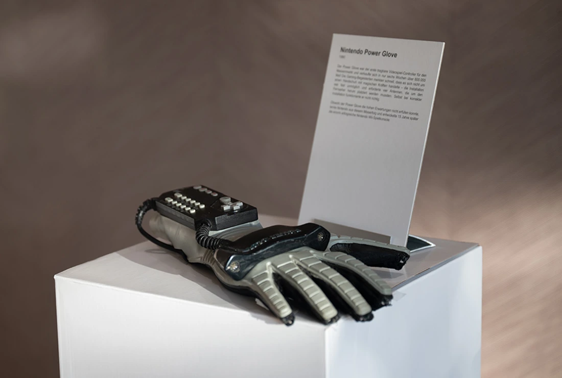 Nintendo Power Glove